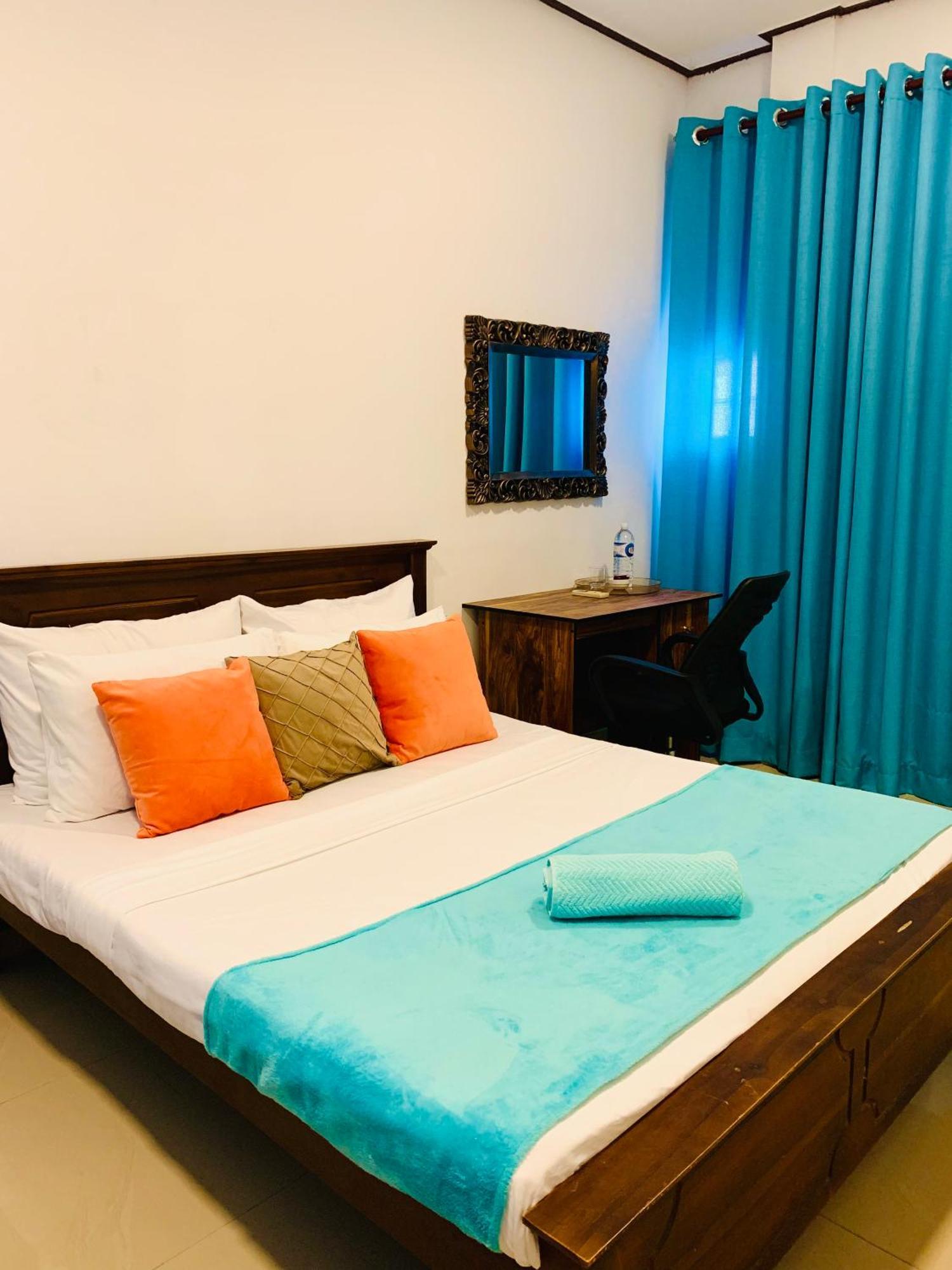 Bhashiz Villa Negombo Exterior foto